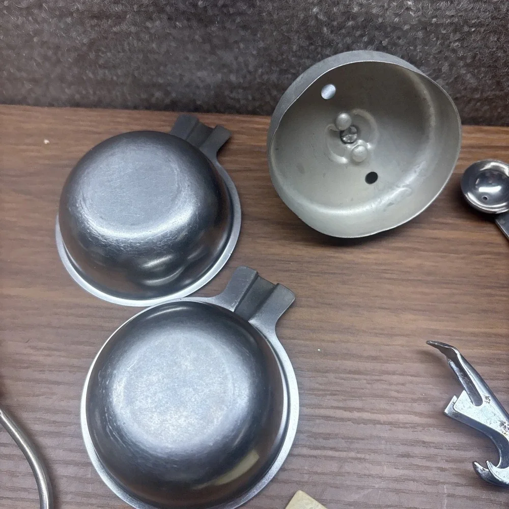 9 Vintage Kitchen Utensils Lot EKCO Rubbermaid Olive Green Primitive USA Made